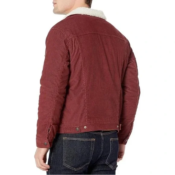 Levi's Men's Red Sherpa Jacket - Picture 2 of 5